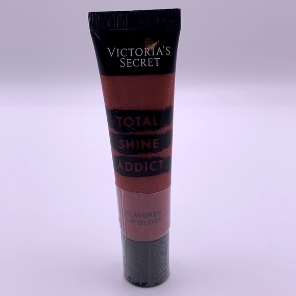 Victoria’s Secret Total Shine Addict in Juicy Ruby - Picture 2 of 6